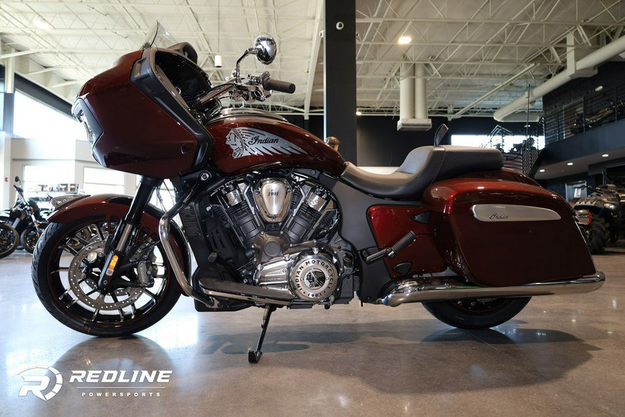 2023 Indian Motorcycle® Challenger® Limited Maroon Metallic