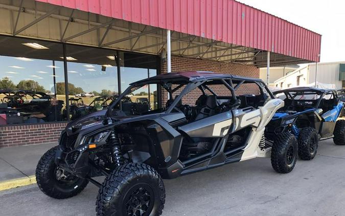 2021 Can-Am® Maverick X3 MAX RS Turbo R Desert Tan & Carbon Black