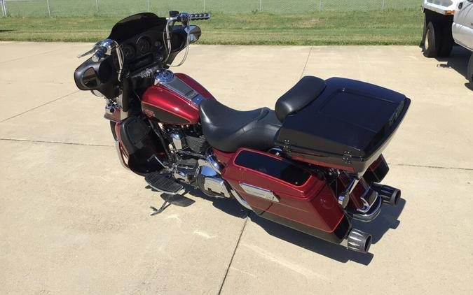 2000 FLHTCI Electra Glide® Classic