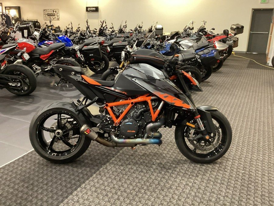 2020 KTM 1290 Super Duke R