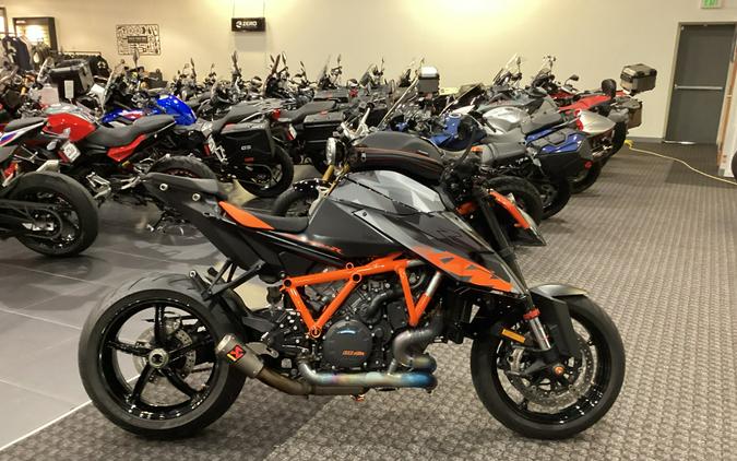 2020 KTM 1290 Super Duke R