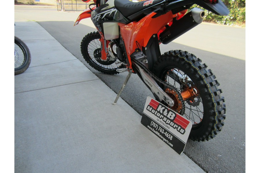 2025 KTM 300 XC-W HARDENDURO