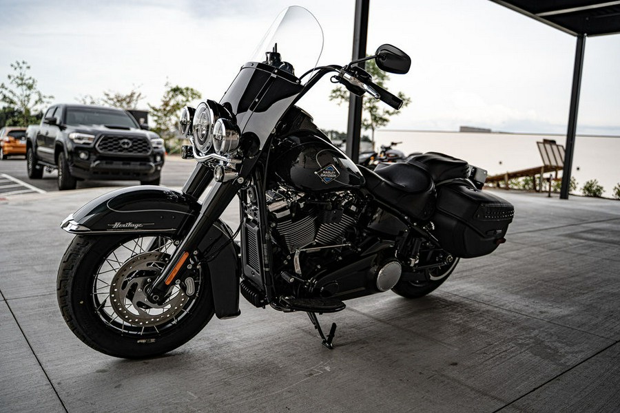 2026 Harley-Davidson® FLHC - Heritage Classic