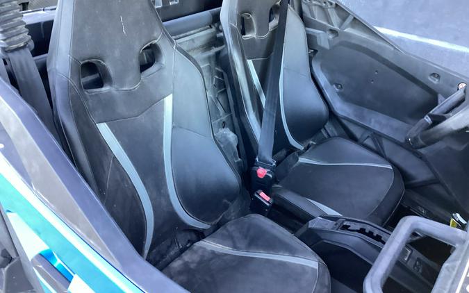 2023 Can-Am Commander XT 700