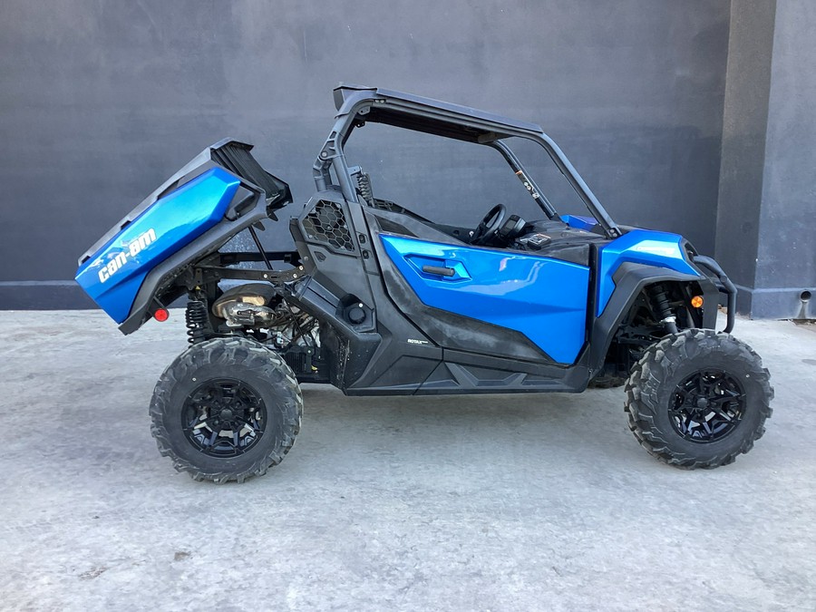2023 Can-Am Commander XT 700