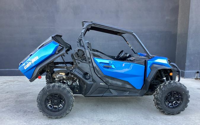 2023 Can-Am Commander XT 700
