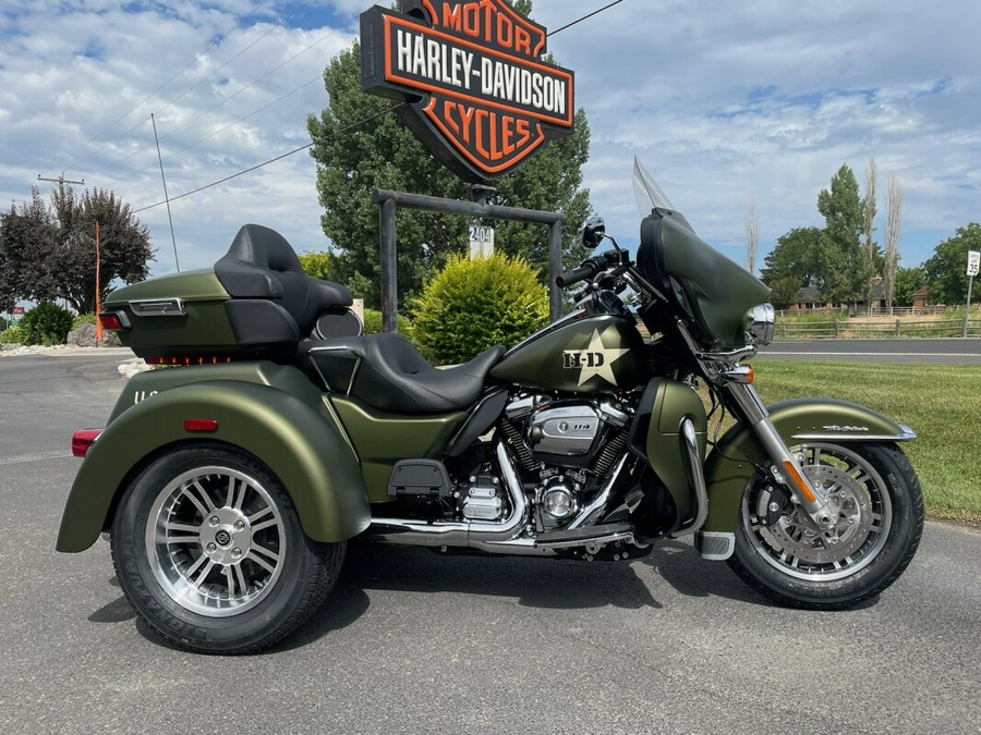 2022 Harley-Davidson Tri Glide Ultra G.I. Mineral Green Denim