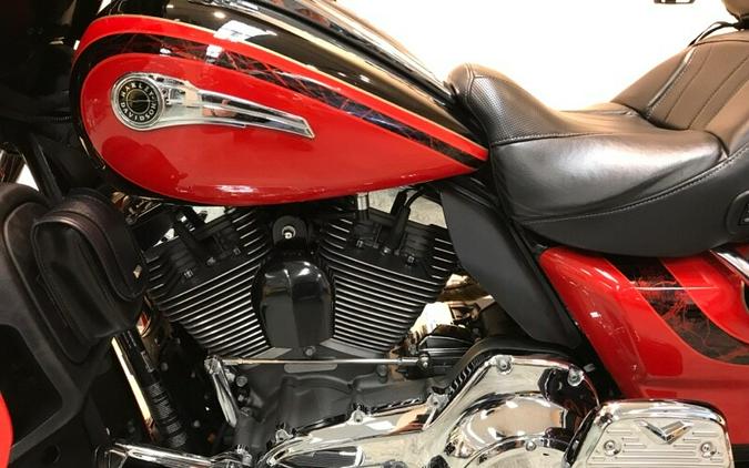 2016 Harley-Davidson CVO Limited Carbon Dust/Electric Red Pearl FLHTKSE