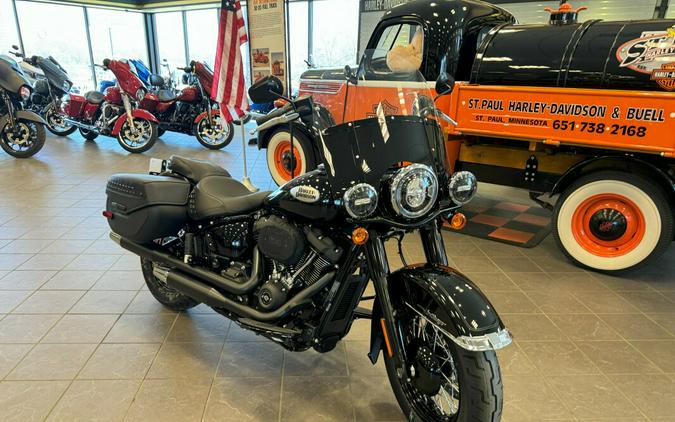 2024 Harley-Davidson Heritage Classic 114 FLHCS