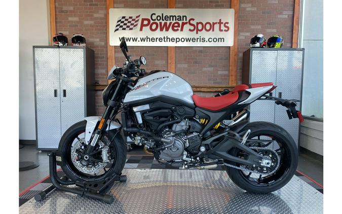 2024 Ducati Monster Plus