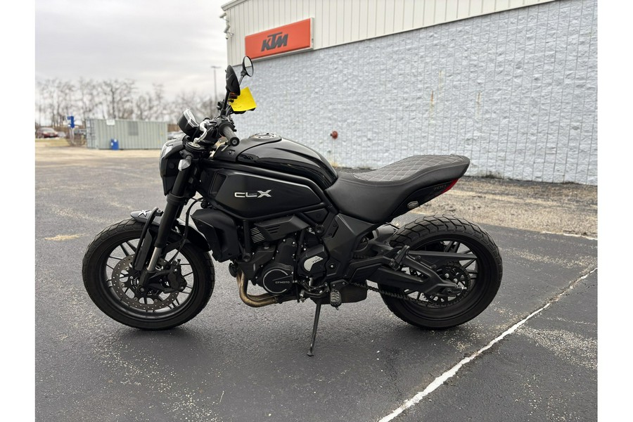 2023 CFMOTO 700CL-X