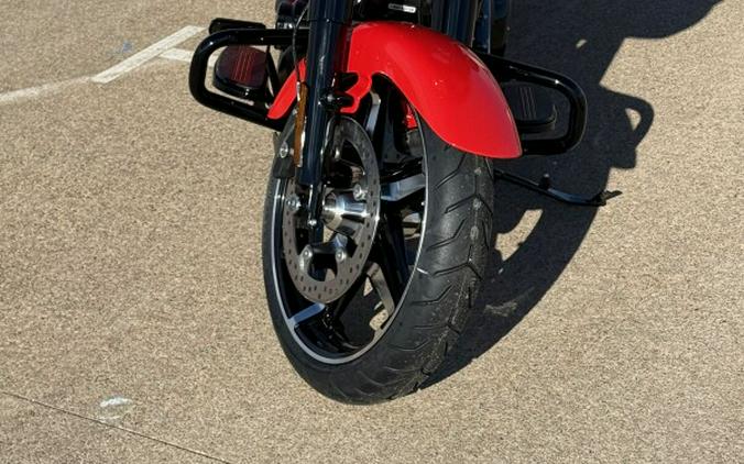 2026 Harley-Davidson® Road Glide® Blood Orange - Black