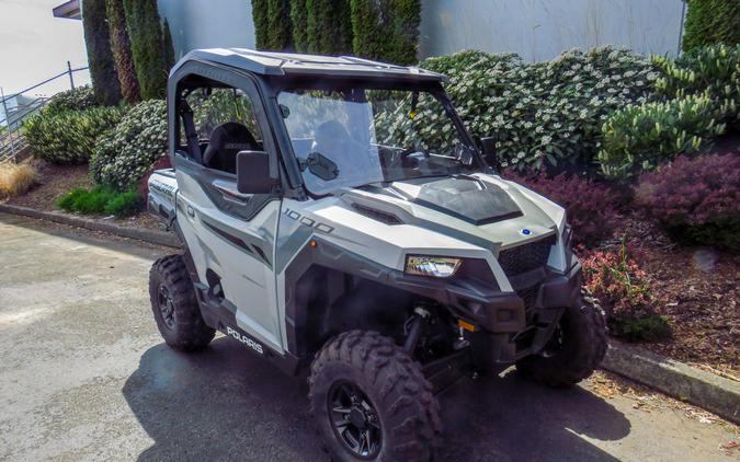 2024 Polaris® General 1000 Sport