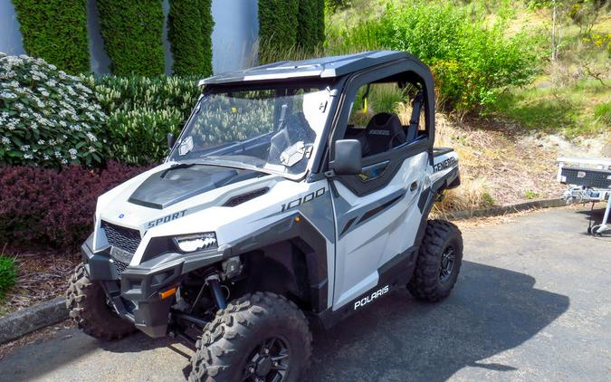 2024 Polaris® General 1000 Sport