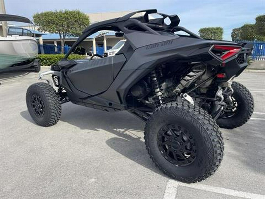 2024 Can-Am Maverick R X RS