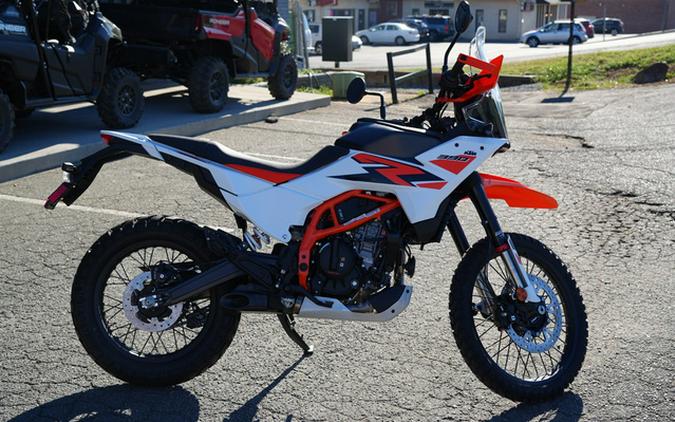 2026 KTM Adventure 390 R