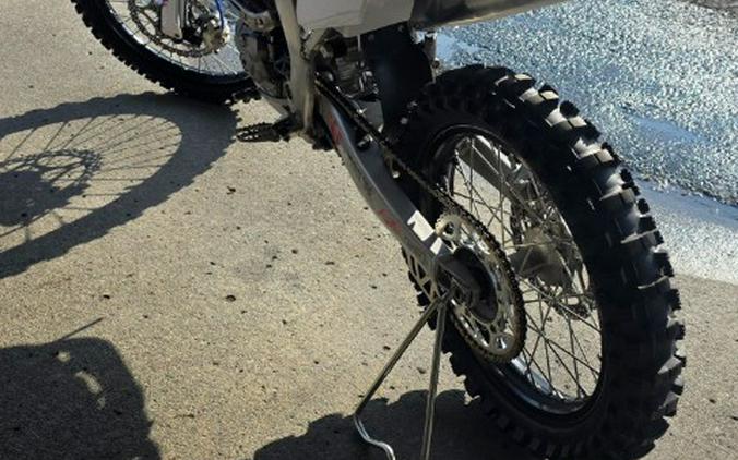 2024 Yamaha YZ450F 50th Anniversary Edition