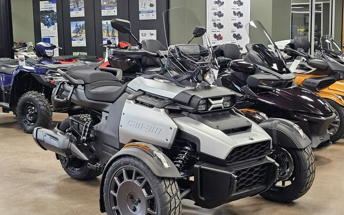 2025 Can-Am Canyon Base