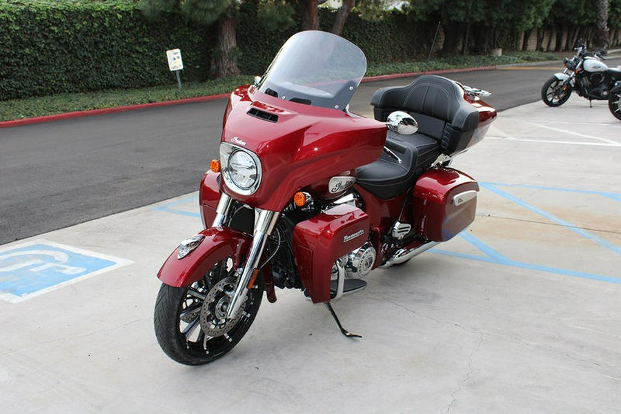 2023 Indian Motorcycle® Roadmaster® Limited Stryker Red Metallic