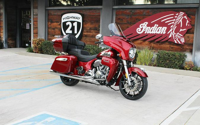 2023 Indian Motorcycle® Roadmaster® Limited Stryker Red Metallic