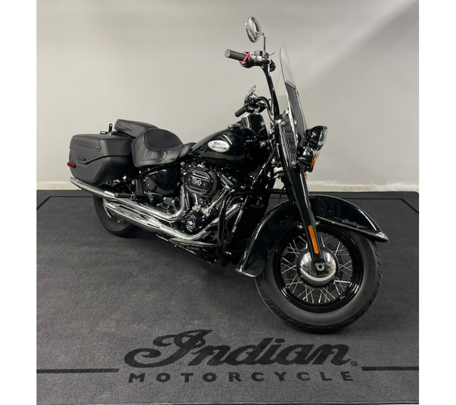 2021 Harley-Davidson® Heritage Classic 114