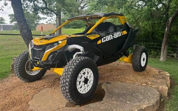 2024 Can-Am Maverick R X RS