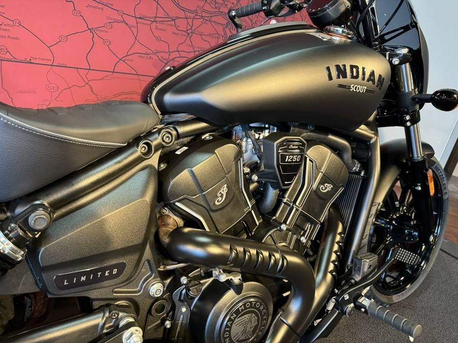 2025 Indian Motorcycle® Sport Scout® Limited +Tech Black Smoke