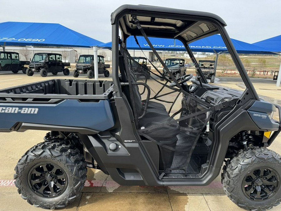 2026 Can-Am DEFENDER XT HD7