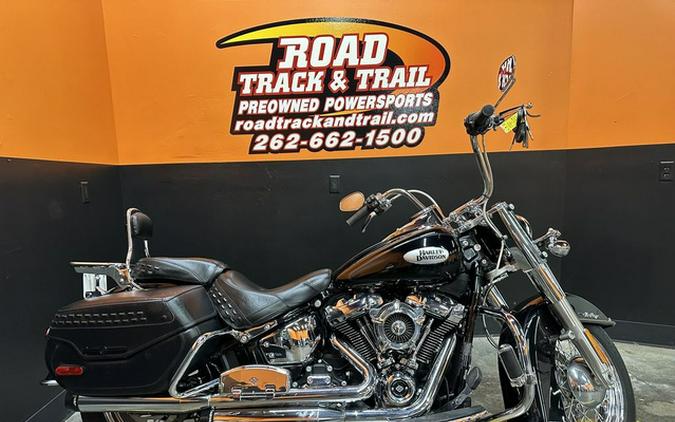 2021 Harley-Davidson Softail FLHC - Heritage Classic