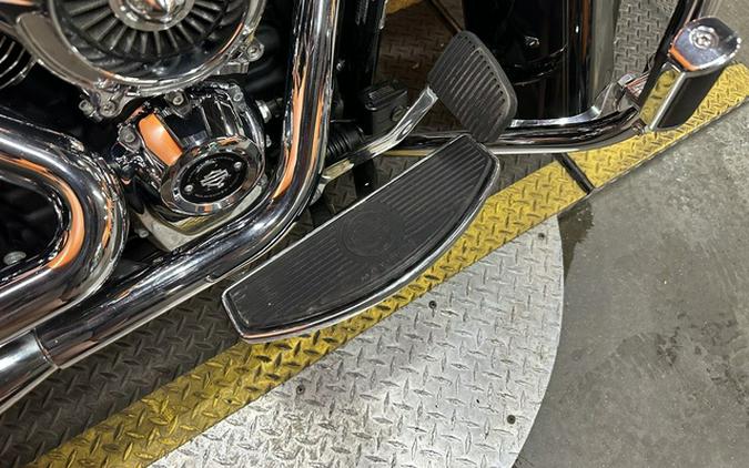 2021 Harley-Davidson Softail FLHC - Heritage Classic