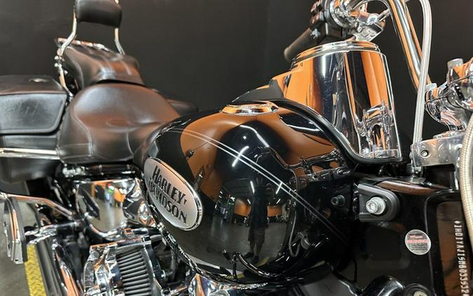2021 Harley-Davidson Softail FLHC - Heritage Classic