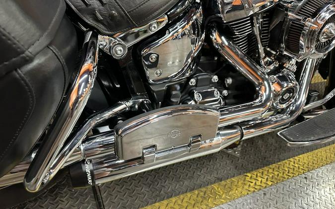 2021 Harley-Davidson Softail FLHC - Heritage Classic