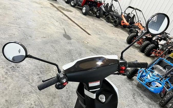 2021 Genuine Scooters Brio 50i