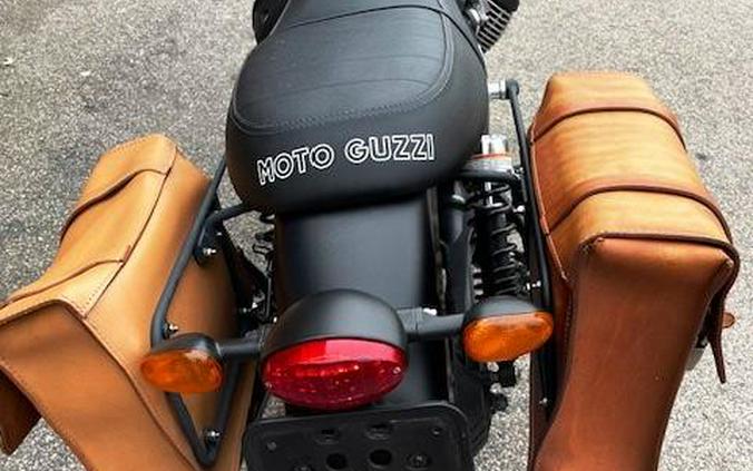 2016 Moto Guzzi V7 II Stone ABS