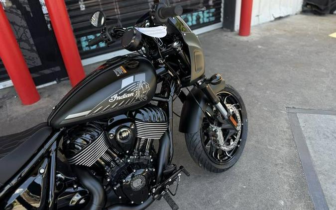 2025 Indian Motorcycle® Sport Chief RT Black Smoke