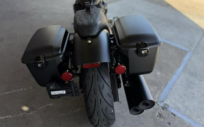 2025 Indian Motorcycle® Sport Chief RT Black Smoke