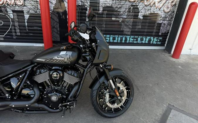 2025 Indian Motorcycle® Sport Chief RT Black Smoke