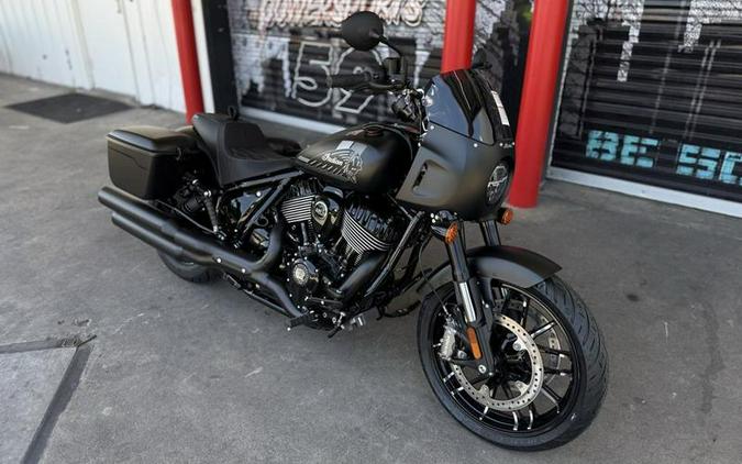 2025 Indian Motorcycle® Sport Chief RT Black Smoke