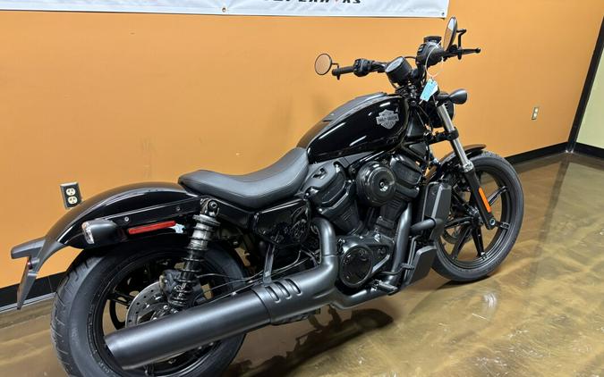 RH975 2025 Nightster™