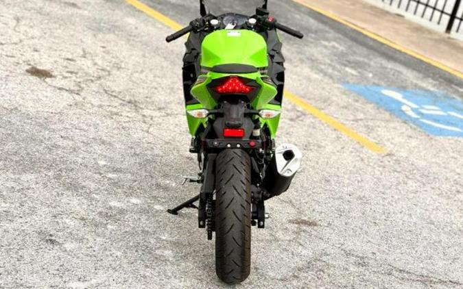 2020 Kawasaki EX400GLFA Ninja 400 KRT (ABS)