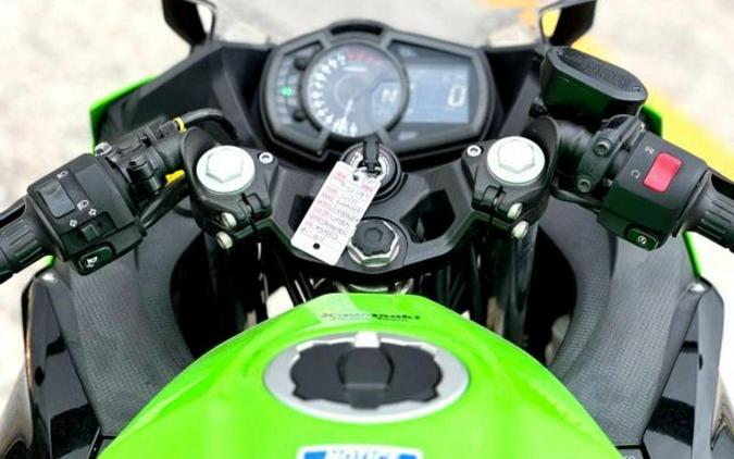 2020 Kawasaki EX400GLFA Ninja 400 KRT (ABS)