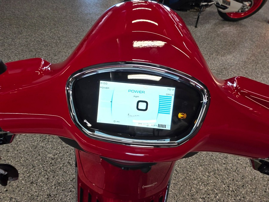 2025 Vespa Elettrica Red 70