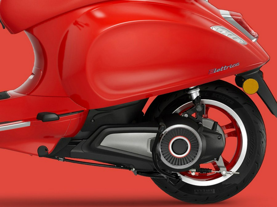2025 Vespa Elettrica Red 70