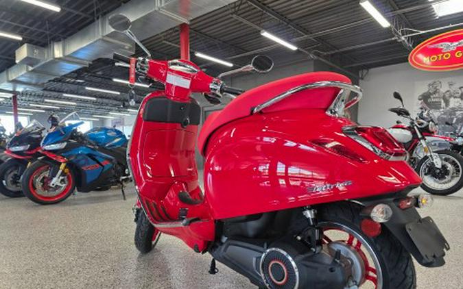 2025 Vespa Elettrica Red 70