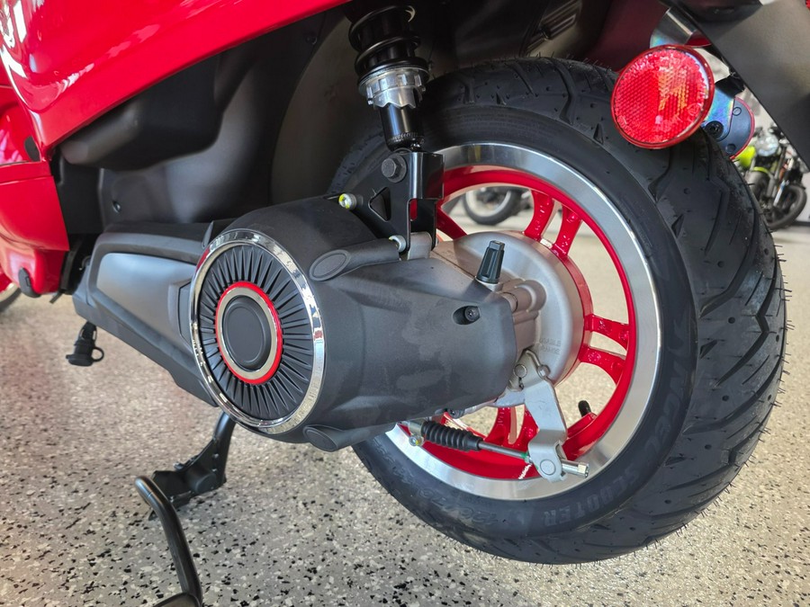 2025 Vespa Elettrica Red 70
