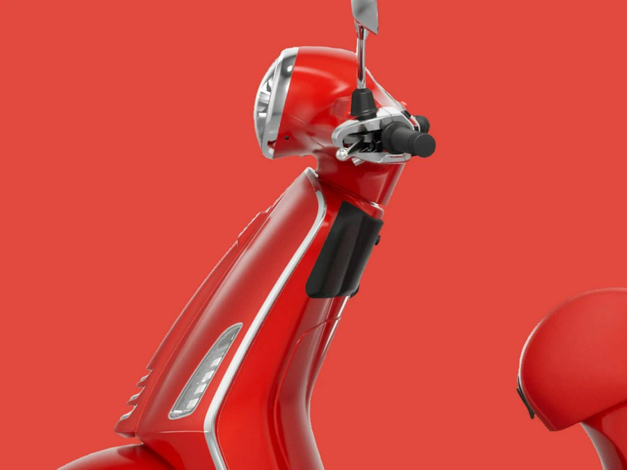 2025 Vespa Elettrica Red 70