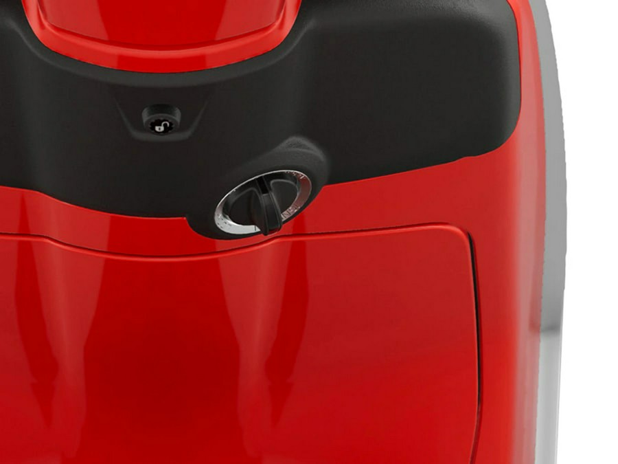 2025 Vespa Elettrica Red 70