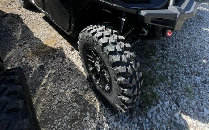 2026 Can-Am Defender MAX Lone Star Cab HD11
