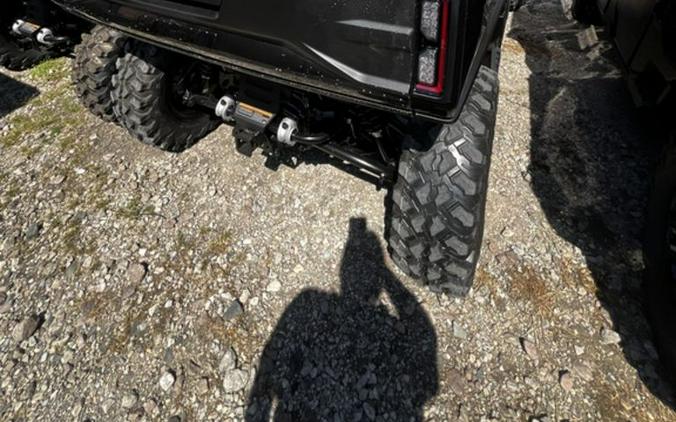 2026 Can-Am Defender MAX Lone Star Cab HD11