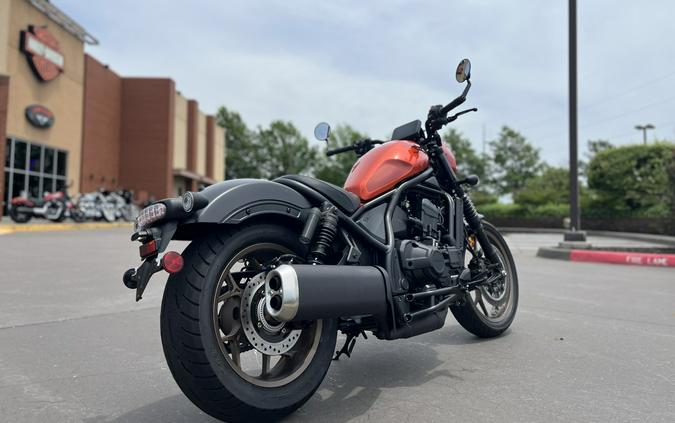 2025 Honda Rebel® CMX1100S ORANGE 000271